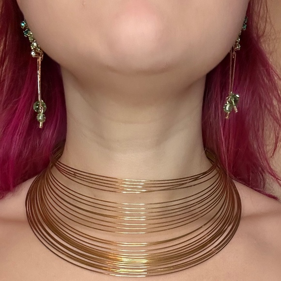 Vintage Gold tone & Green Rhinestone Jewelry Set-Brooch, Necklace & Earrings - Picture 6 of 12